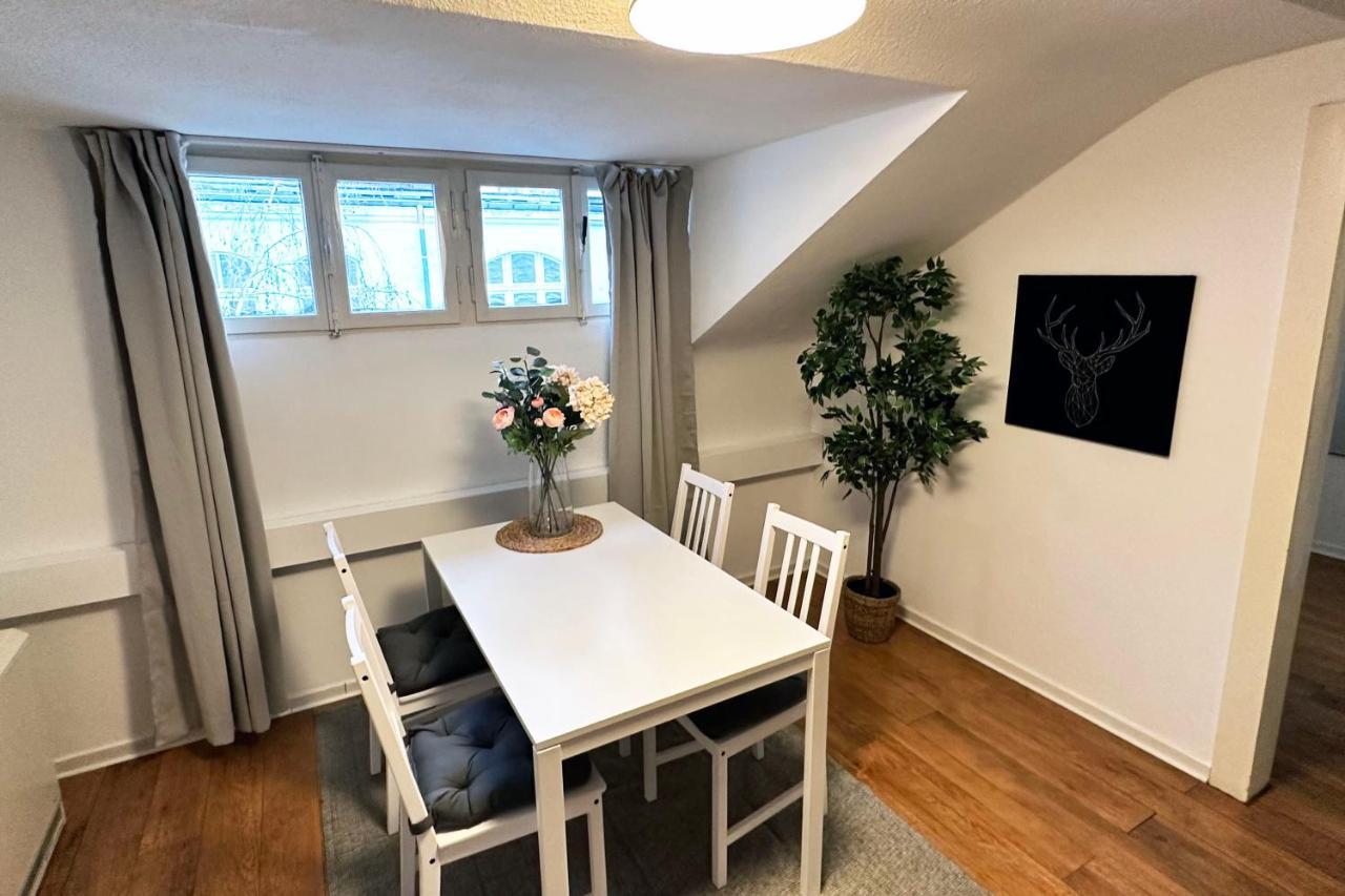 City-Apartment In Krefeld - Beuys Apartments - Krefeld Bagian luar foto